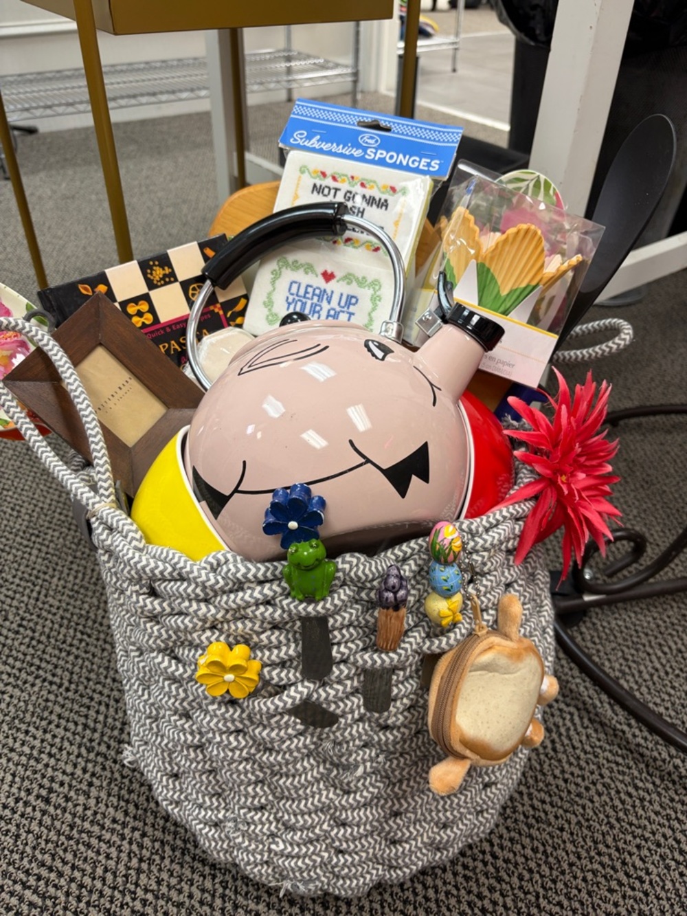 Enormous housewares, bundle, including basket, teapot and more